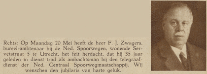 874350 Portret van F.J. Zwagers (Servetstraat 5) te Utrecht, die 35 jaar als bureelambtenaar werkzaam is bij de ...
